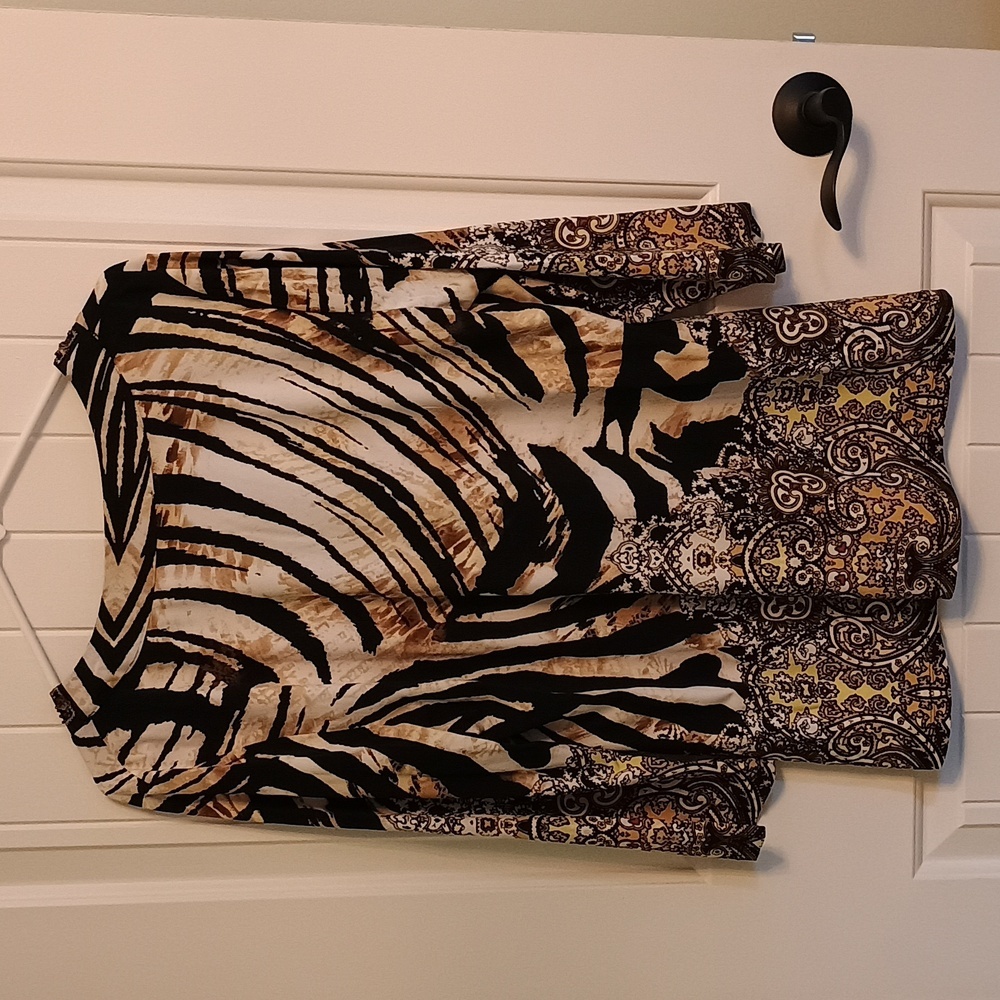 Woman's JM Collection Black and Tan Zebra Print Tunic, Size Large - Picture 5 of 7